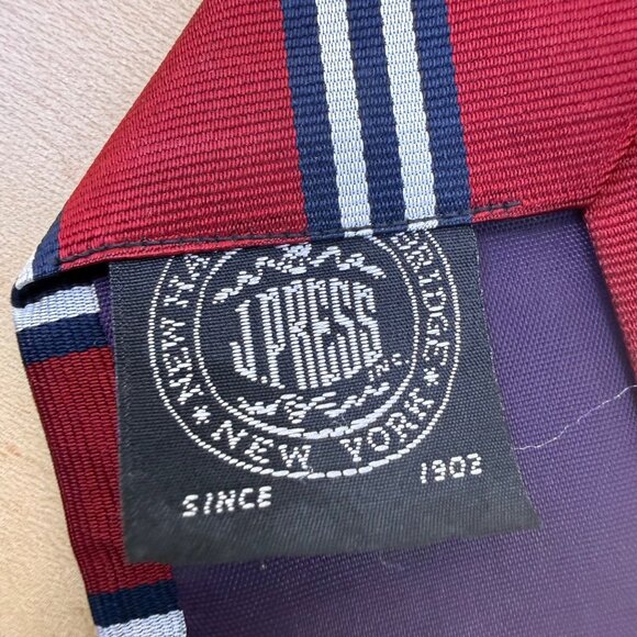 The Burlington Knot By J. Press Red & Navy Stripes 100% Silk Tie Classic Design - Picture 3 of 8